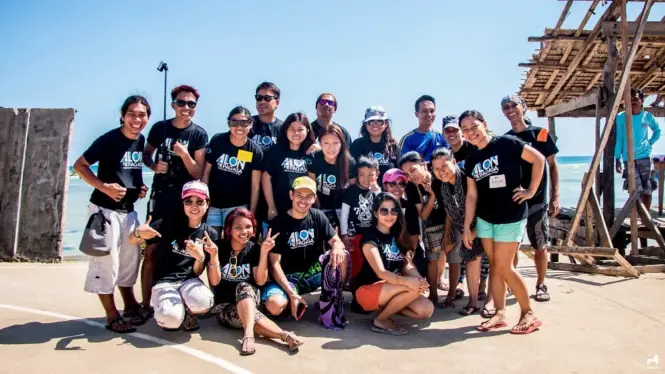Alon ng Pag-asa volunteers in Jomalig Island