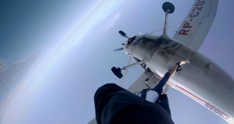 Skydiving in Iba, Zambales