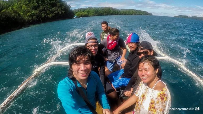 Island hopping in Sohoton Cove in Bucas Grande Island