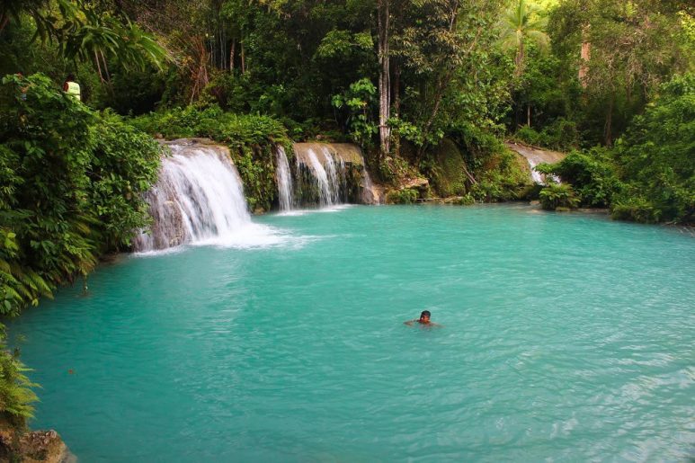 Cambugahay Falls, Siquijor