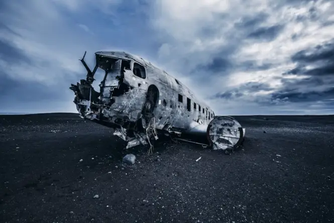 Plane wreck in south Iceland