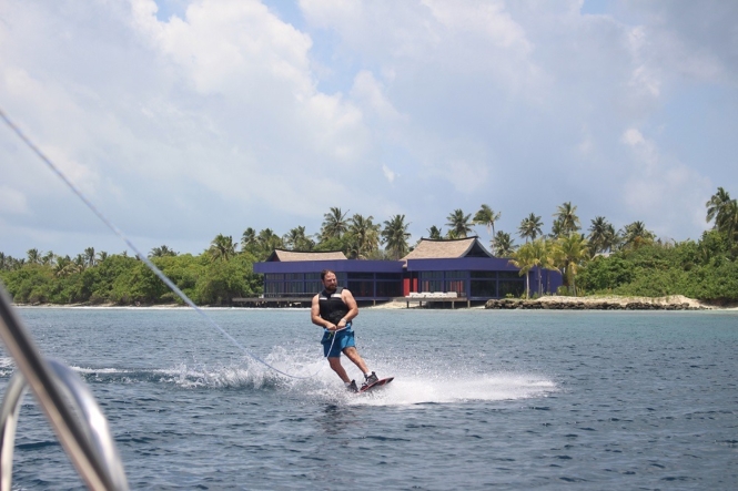 Things to do in Maldives - wakeboarding