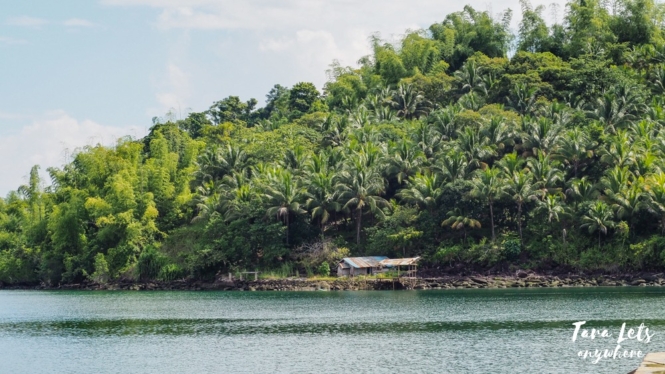Island across the port in Panubigan