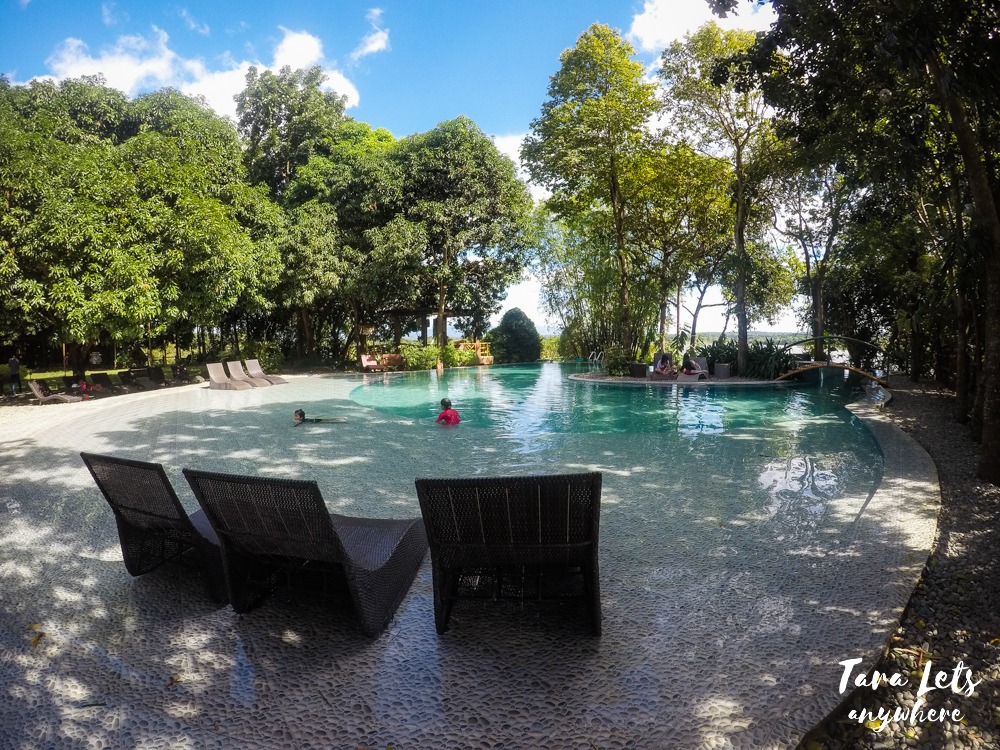 Infinity pool in San Rafael River Adventure