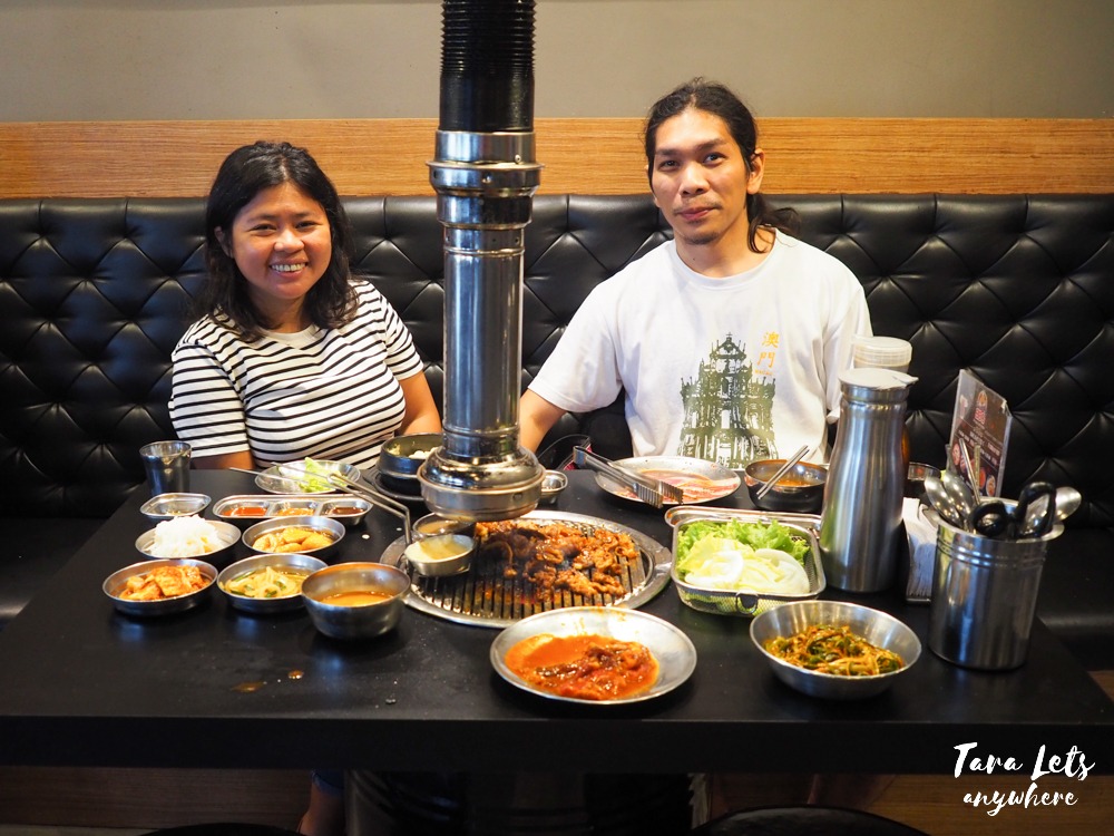 Couple shot at Samgyupsalamat