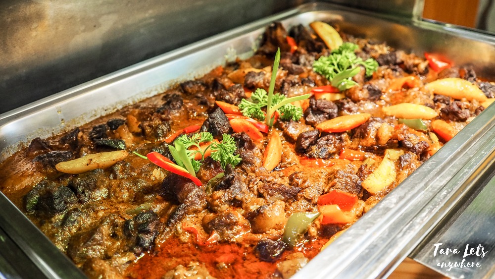 D Banquet buffet menu: beef stew