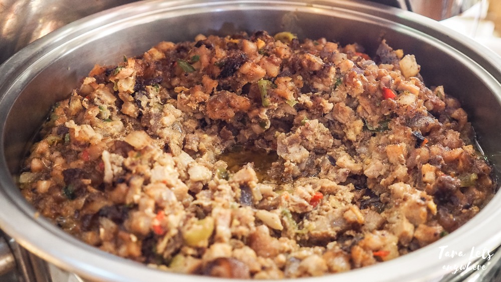 D Banquet buffet menu: pork sisig