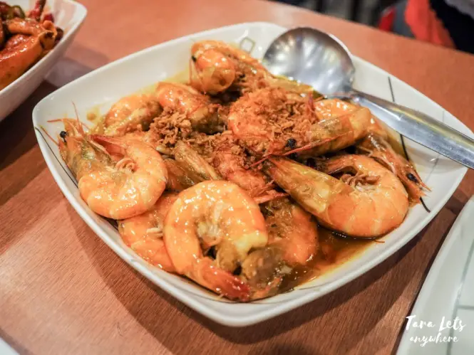 Seaside Daang Hari dampa - buttered garlic shrimp