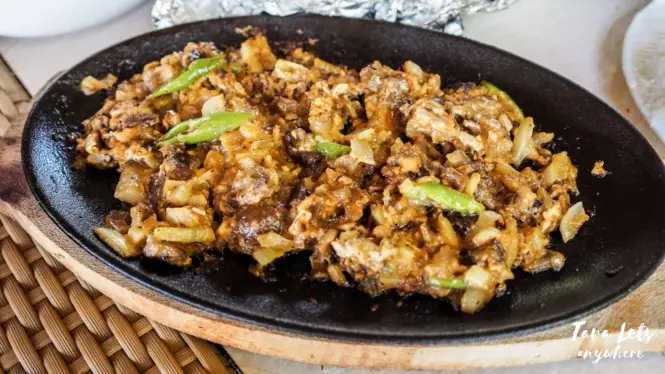 Filipino foods you need to try - sisig