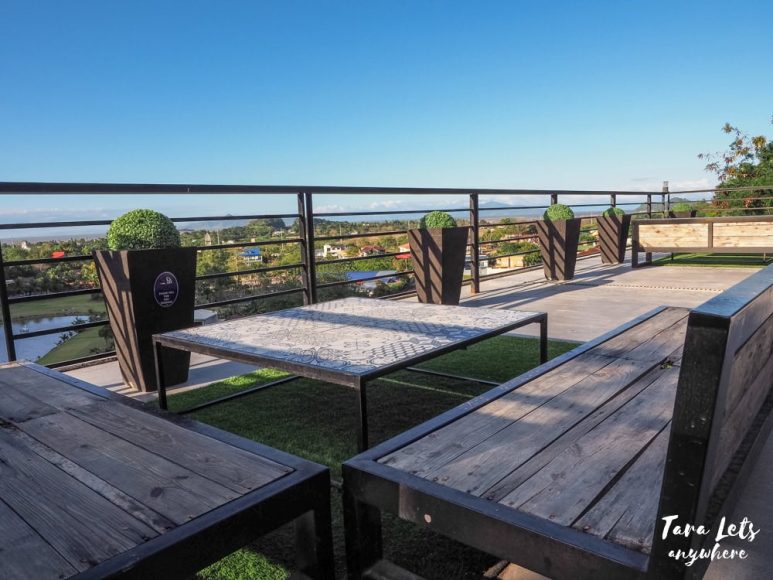 Roof deck at The CliffHouse Laguna