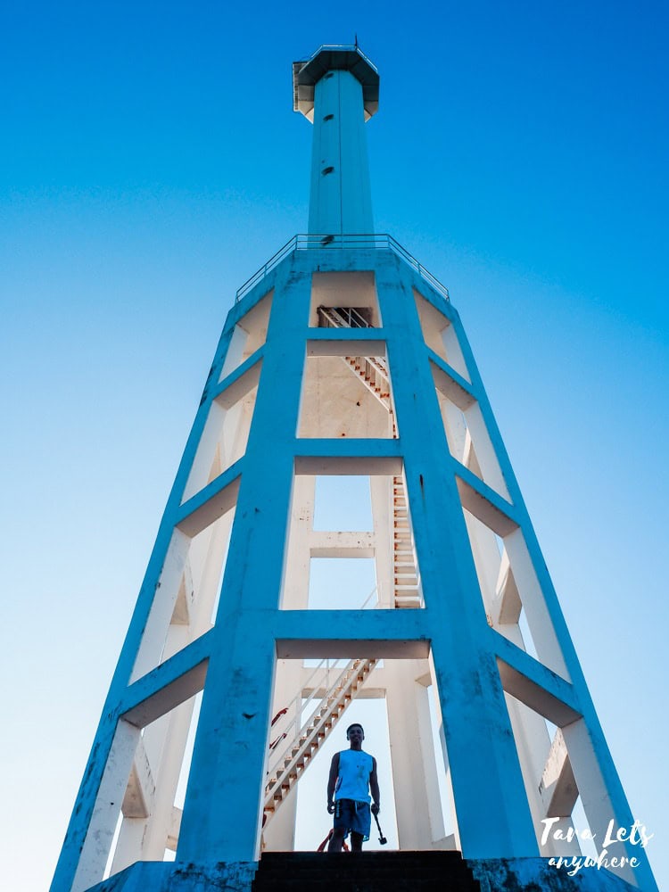 Apo Island Lighthouse, Mindoro