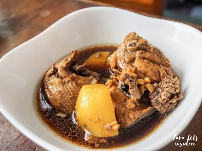 Filipino foods you need to try - adobo