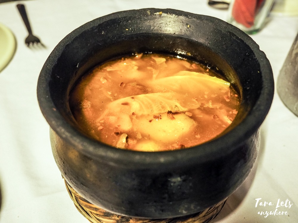 Balaw-Balaw Restaurant - lauya