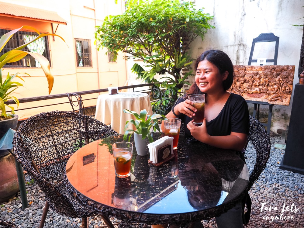 Kat in Kape Quesada