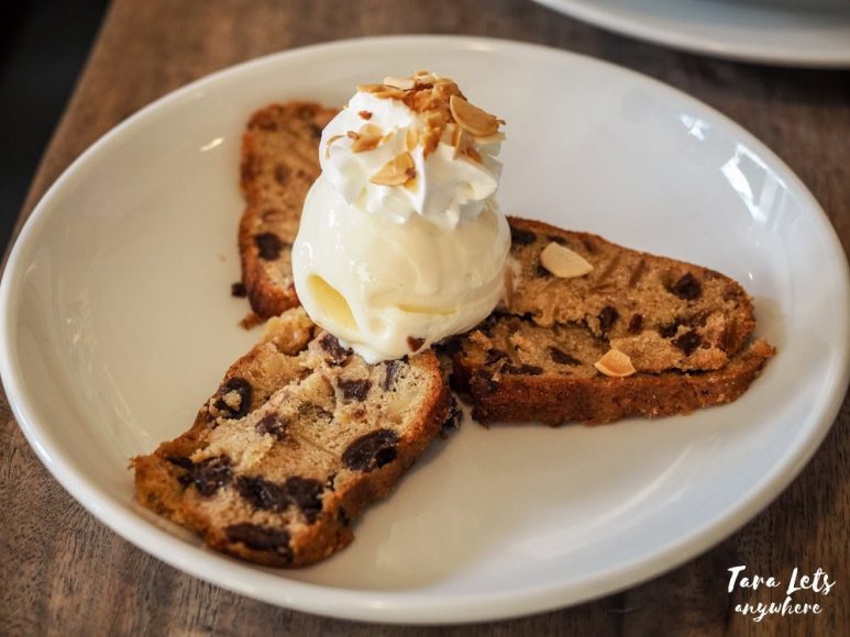 Cafe Molave - german fruitcake