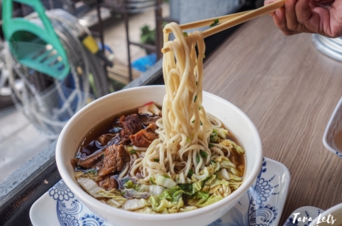 Hand-pulled beef noodles at Noychi Dimsum Express