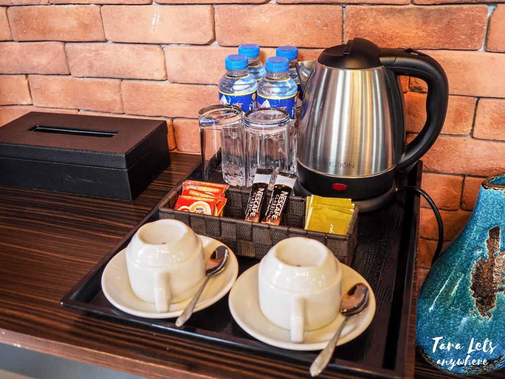 Farm Hills Garden - complimentary drinks