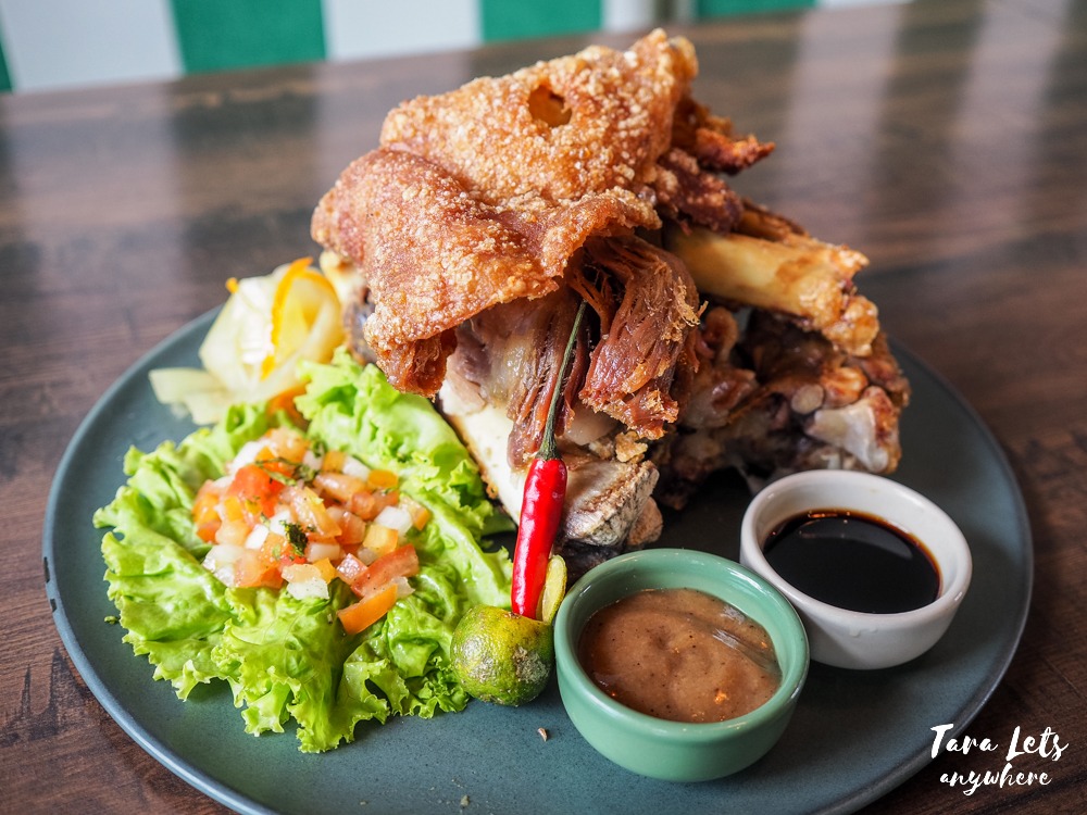 Farm Hills Garden Cafe and Restaurant - crispy pata