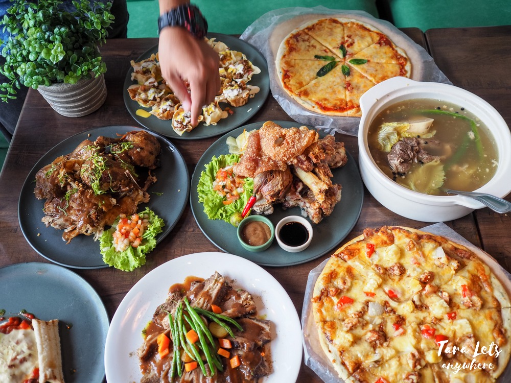 Food in Farm Hills Garden Cafe and Restaurant