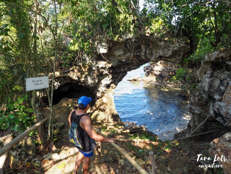 Baloboc cave and rock formation