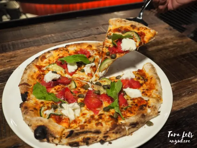 Firehouse Pizza - margherita pizza