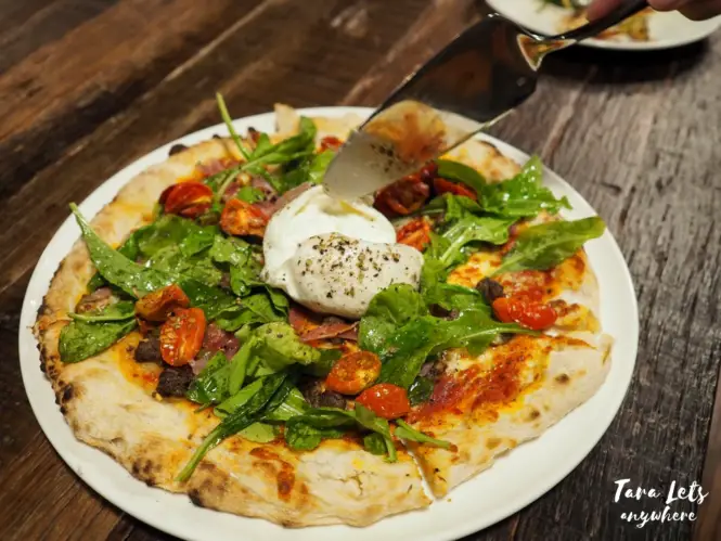 Firehouse Pizza - signature pizza
