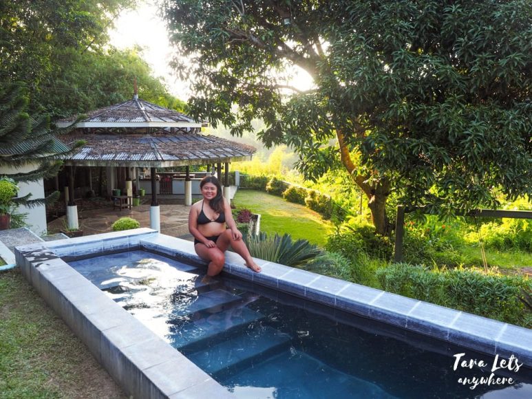 Sorosoro Springs Mountain Resort - garden pool