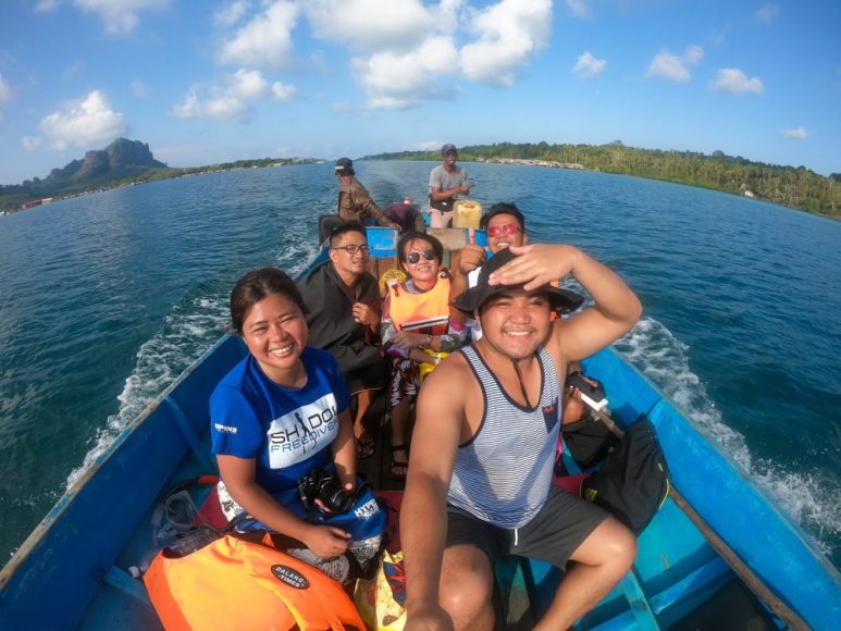 Island hopping in Tawi-Tawi