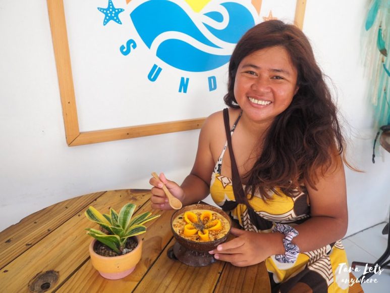 Where to eat in Bantayan Island: Everyday Sunday Cafe