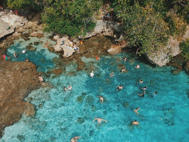 Magpupungko Rock Pools in Pilar, Siargao