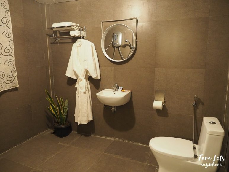 Bintana sa Paraiso - bathroom