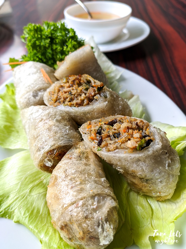 Bistro Charlemagne restaurant - Vietnamese spring rolls
