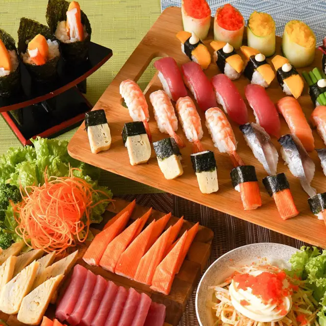 Sambo Kojin - sushi and sashimi