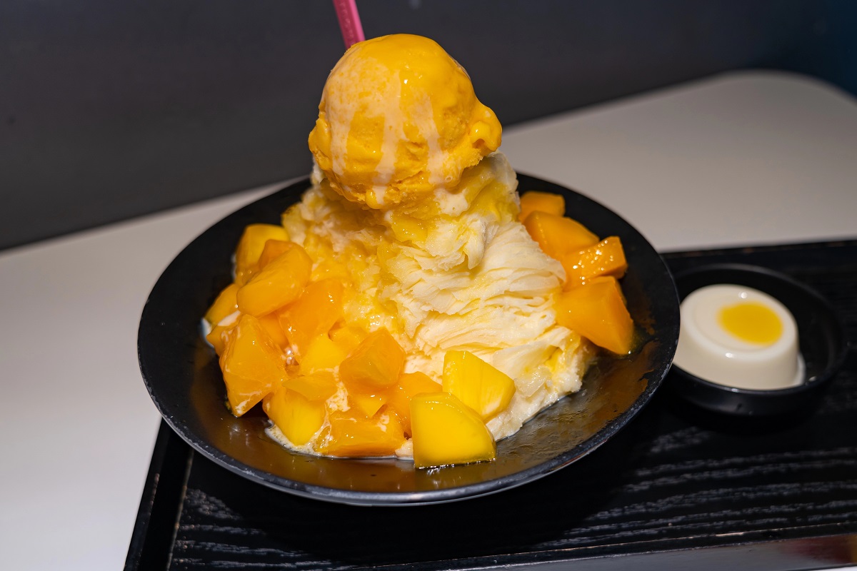 Taiwan - mango shaved ice