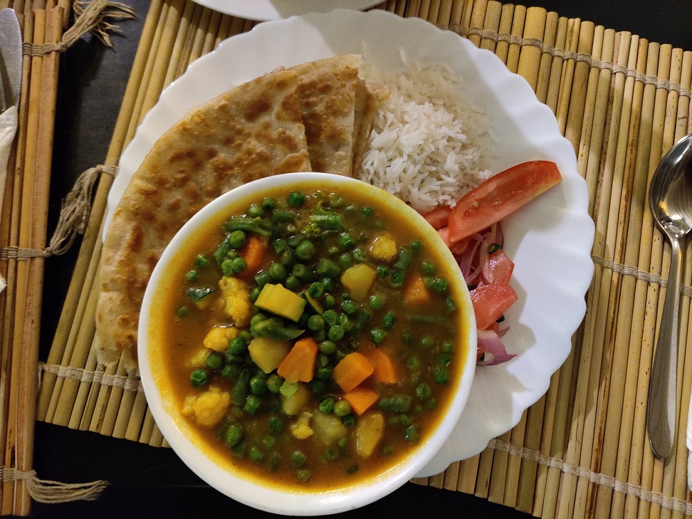 Kenya curry with chapati