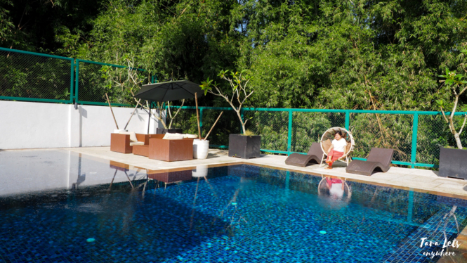 Swimming pool at Casa Carlita resort in Lipa, Batangas