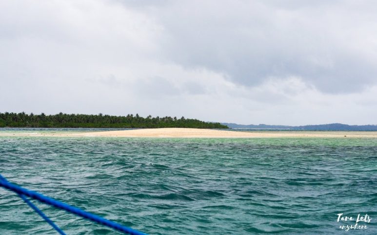 Luli Island in Burdeos, Quezon