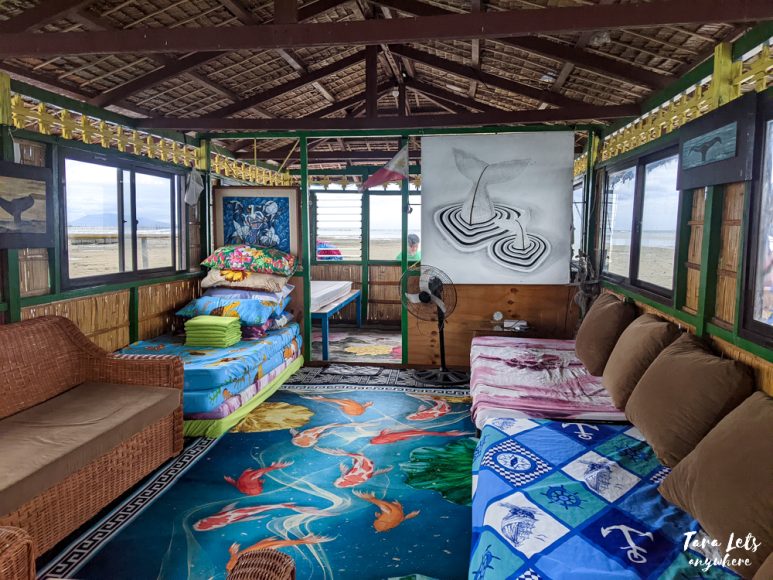 Calatagan floating house - interior