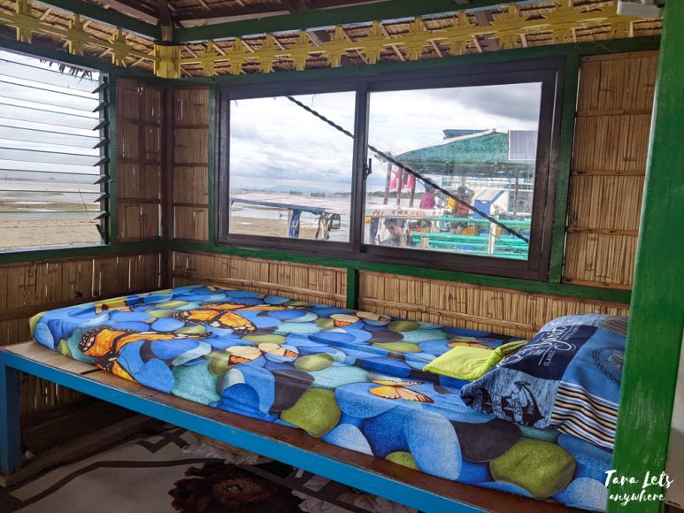 Calatagan floating house - bedroom
