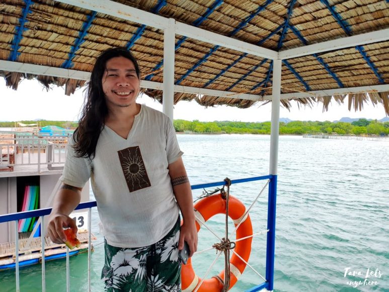 Hali in Calatagan floating house
