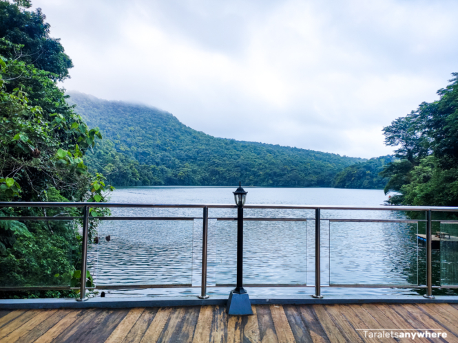 Bulusan Lake viewing deck