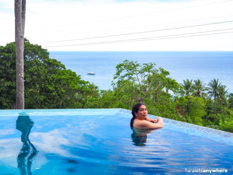 AVSuites infinity pool