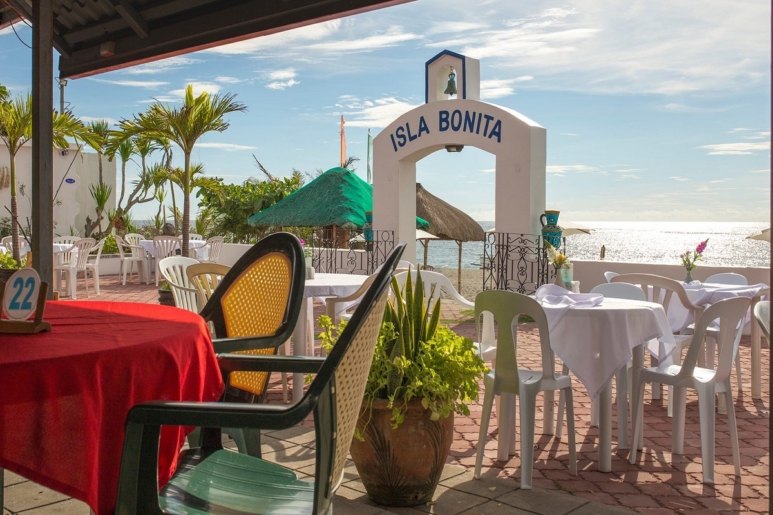 Isla Bonita Beach Resort