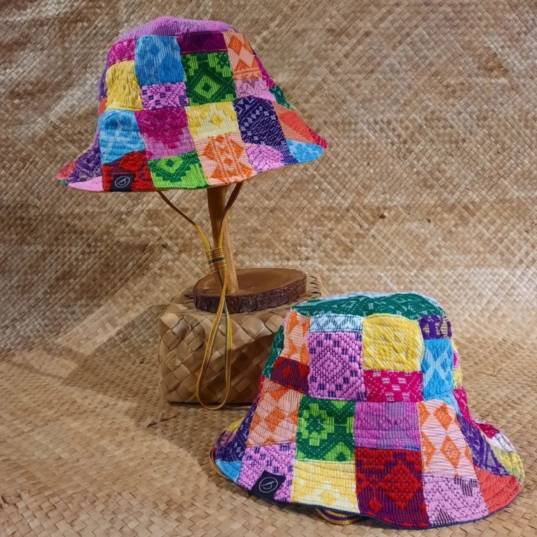 Filipino local gifts - retaso hats