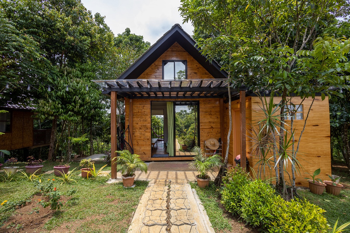 Kalahi Lakeshore Camp