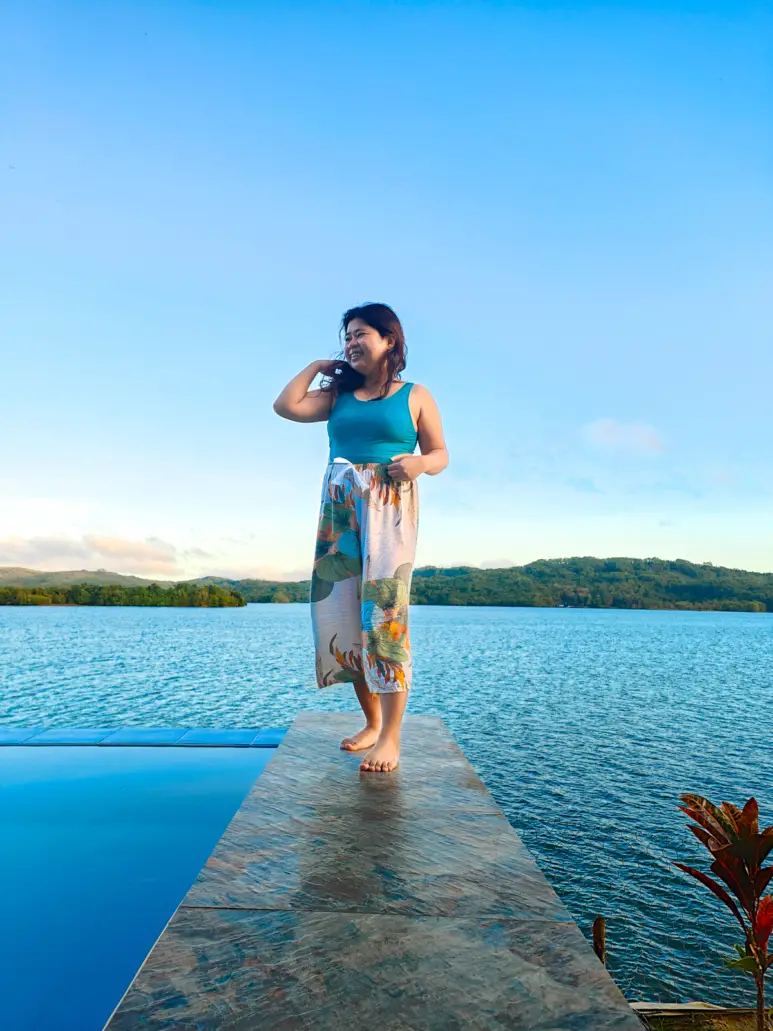 Caliraya Lake Front Resort infinity pool