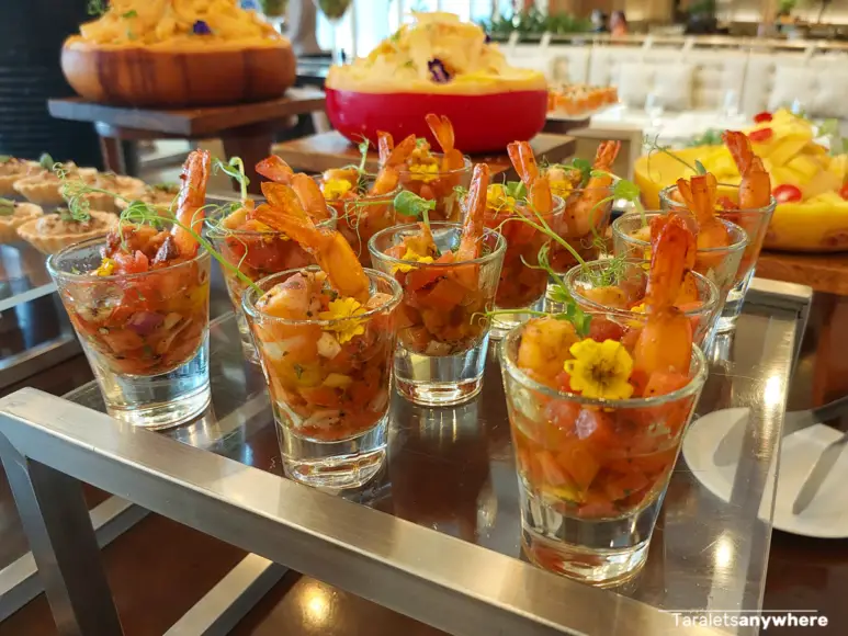 Seda Hotel Misto Buffet - shrimp cocktails