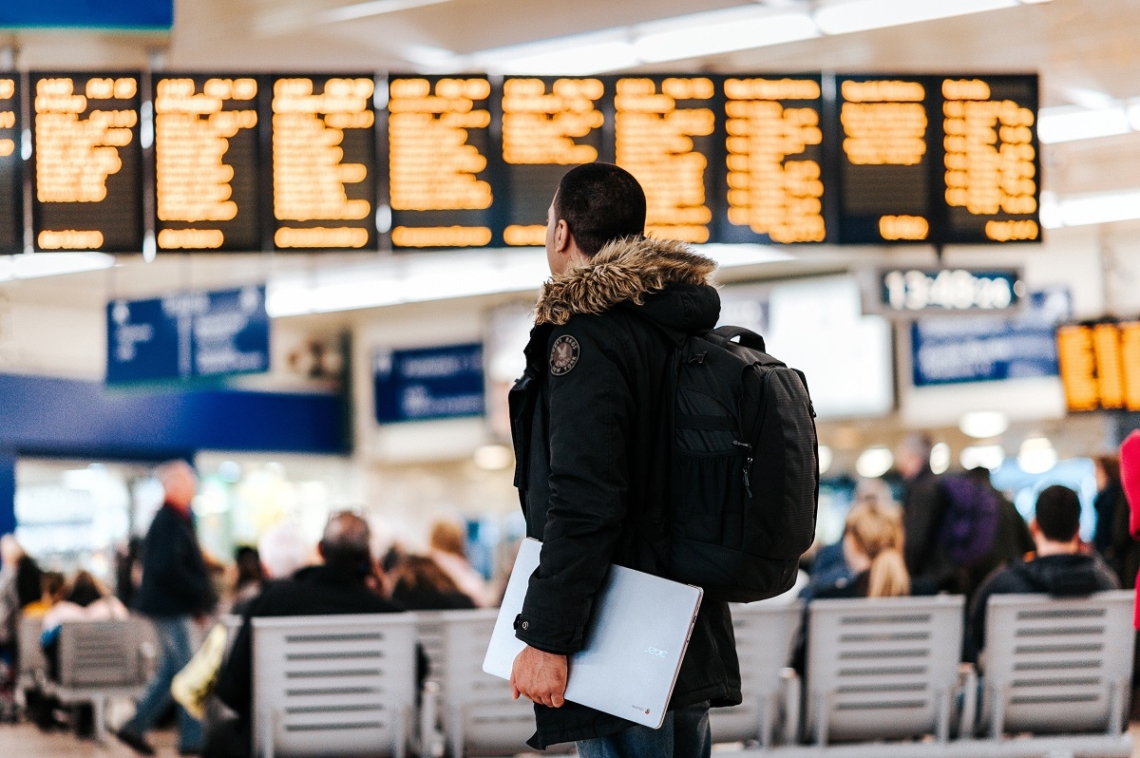 Top travel tips - be at the ariport early.