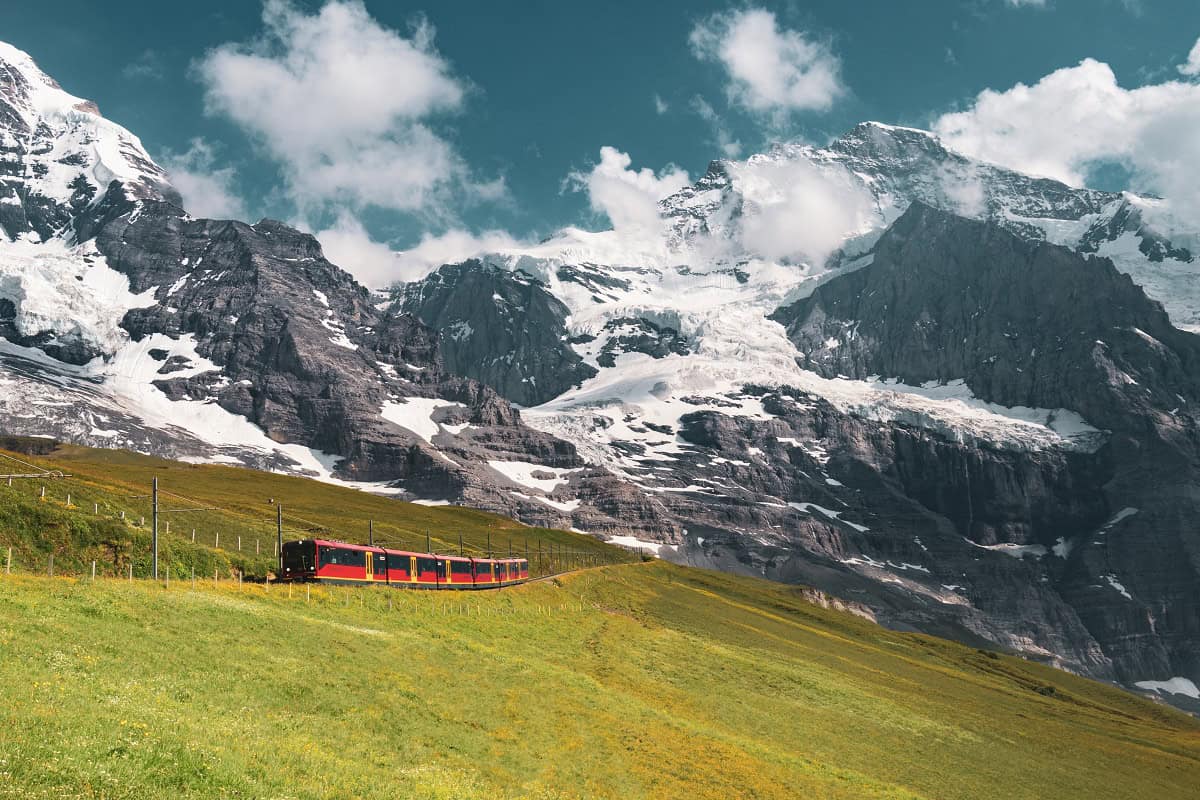 Jungfraujoch train