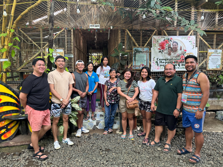 Group photo at Kubo Hideaway Zone Eco Park